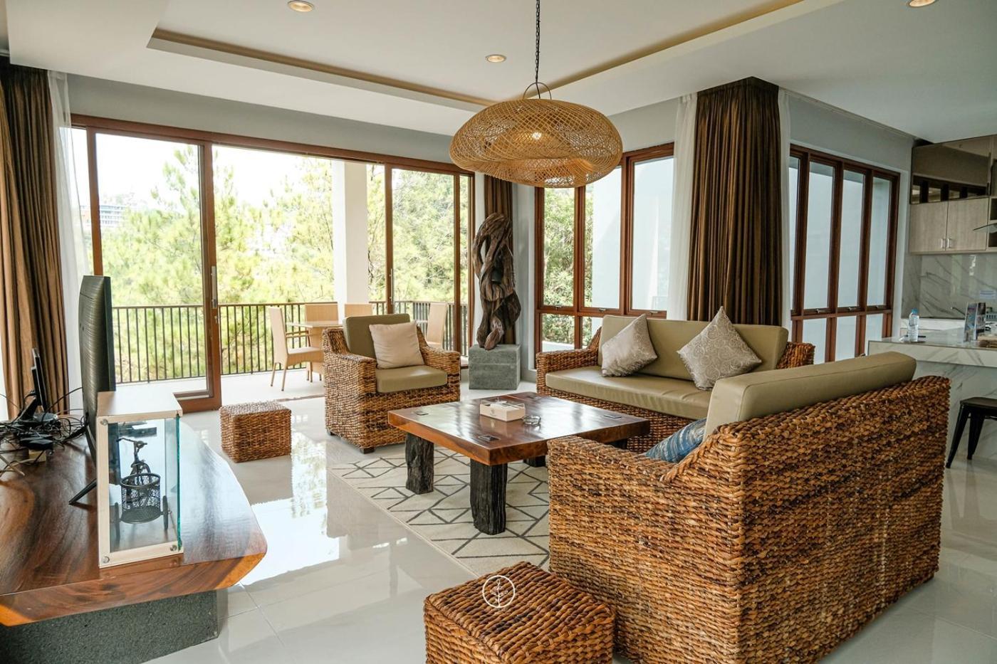 Anindya Hill View Villa 7 Bedrooms With A Private Swimming Pool Bandung Exterior foto