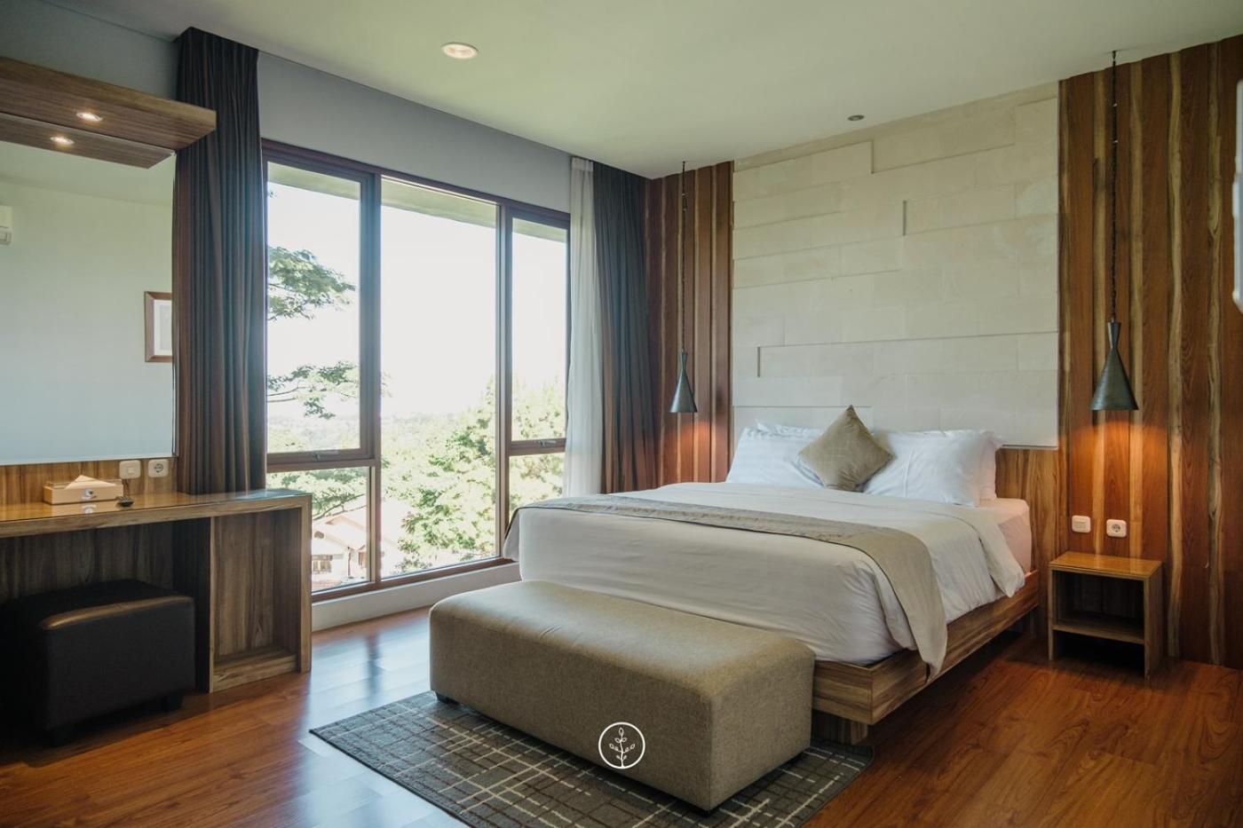 Anindya Hill View Villa 7 Bedrooms With A Private Swimming Pool Bandung Exterior foto